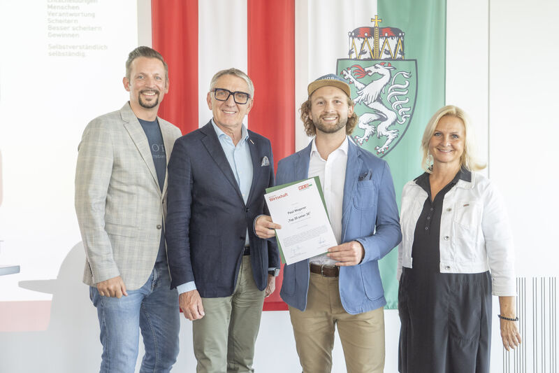 Paul Wegerer wird von der WKO Steiermark geehrt