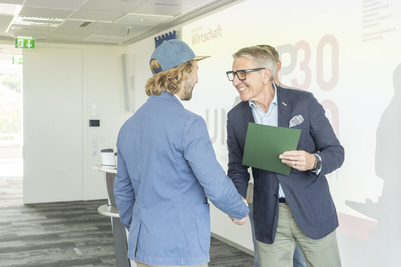 Paul Wegerer mit Auszeichnung der WKO Steiermark